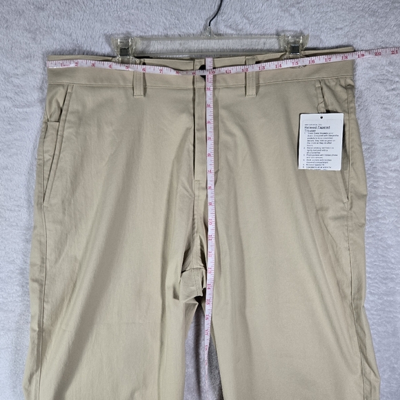 Lululemon Pants Mens 34x28 Beige Relaxed Tapered Soft Twill Trouser Logo NWT - Picture 6 of 12